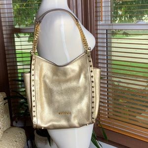 Micheal Kors shoulder bag, Gold
